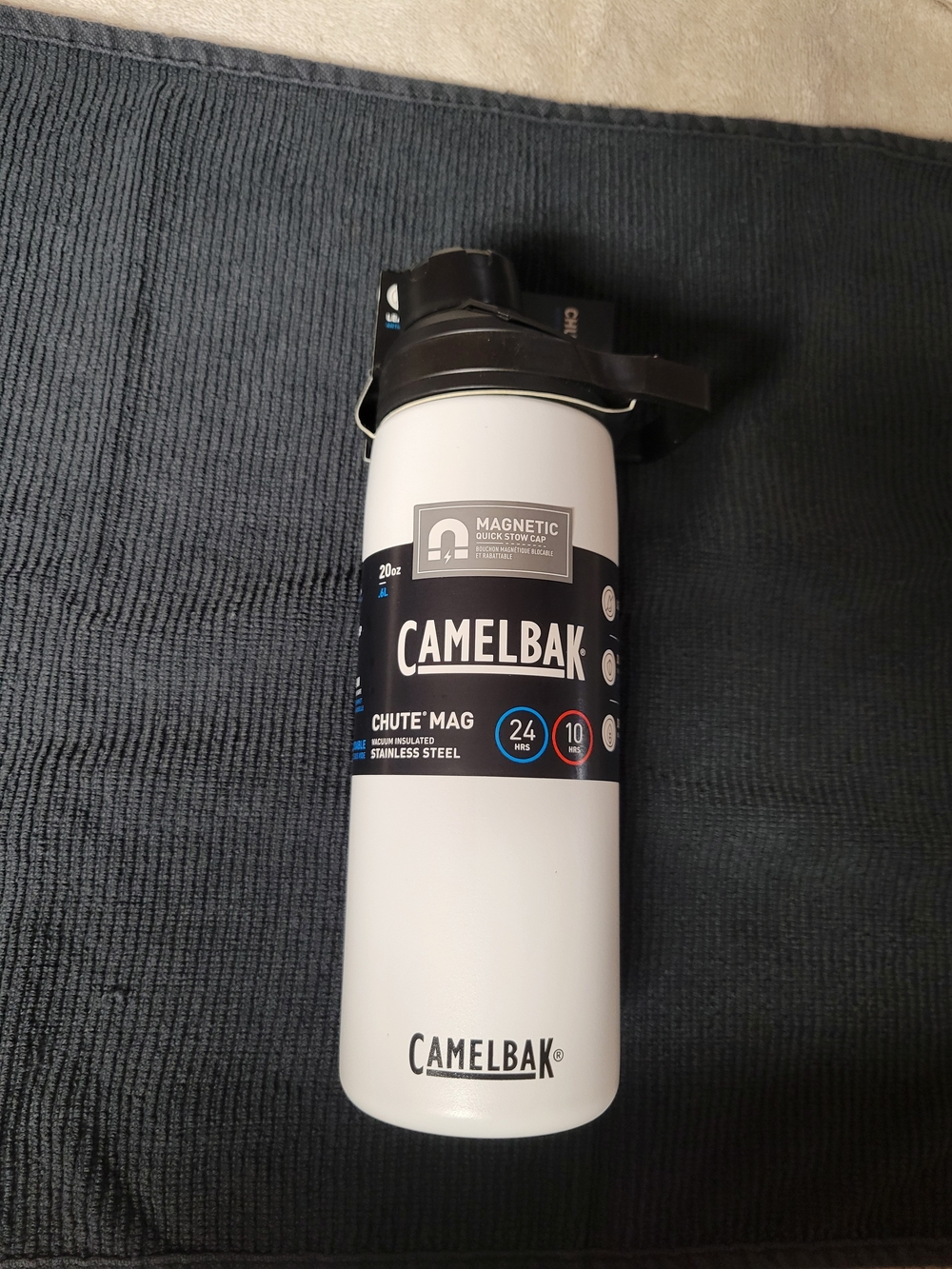 CamelBak Insulated Chute Mag 20oz White Stainless Steel Water Bottle